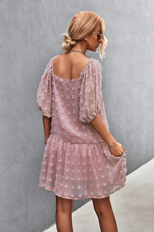 Damen Fließendes Minikleid mit 3/4-Ärmeln und verspieltem Rüschendesign EB