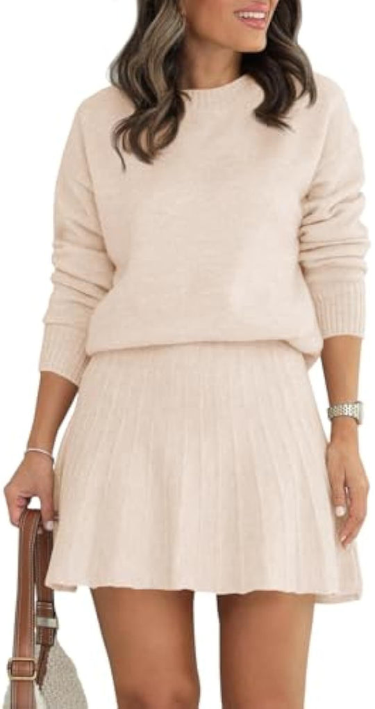 Damen Zweiteiliges Strick-Set mit Rundhals-Pullover und Plissée-Minirock EB