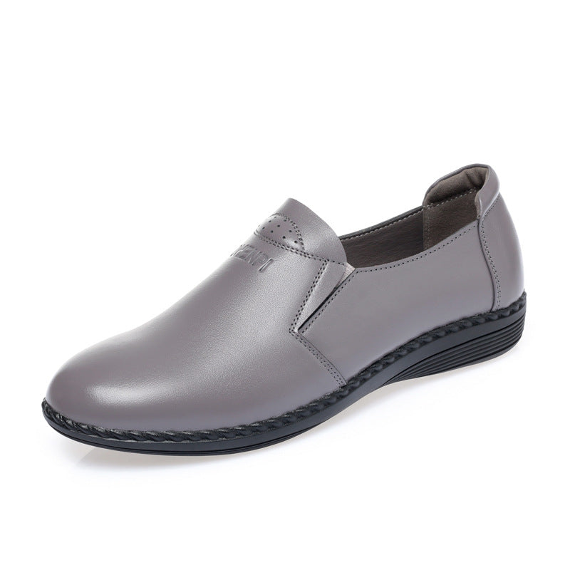Damen Slipper aus hochwertigem Leder mit elastischem Einstieg und rutschfester Sohle EB