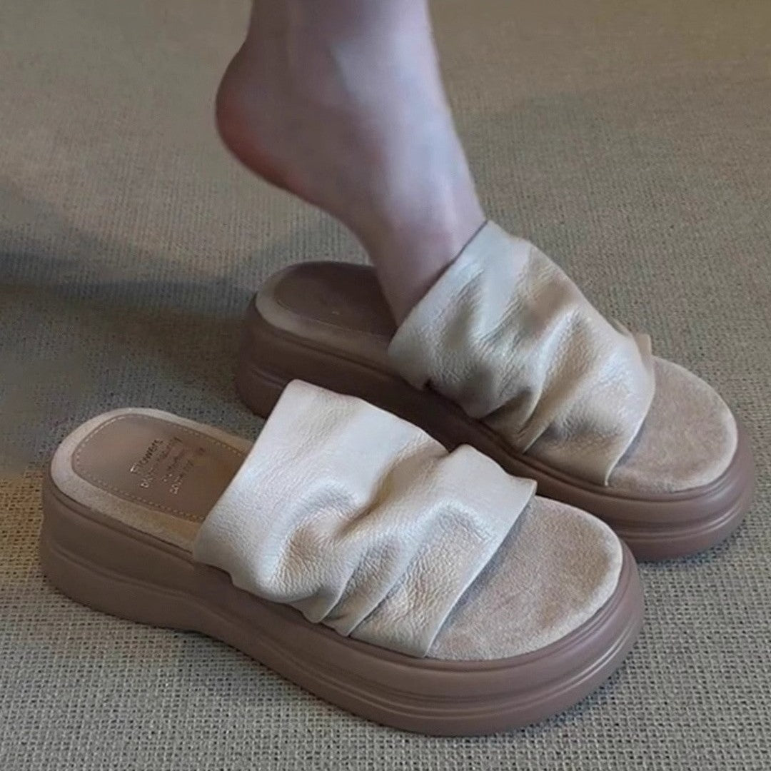 Damen lässige Plüsch-Pantoletten mit dekorativem Falten-Design und ergonomischer Sohle EB