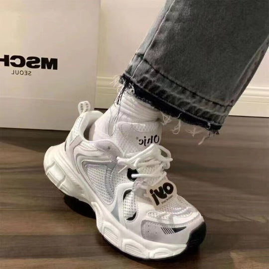 Damen Sportliche Sneakers mit atmungsaktivem Mesh-Obermaterial und gepolsterter Sohle EB