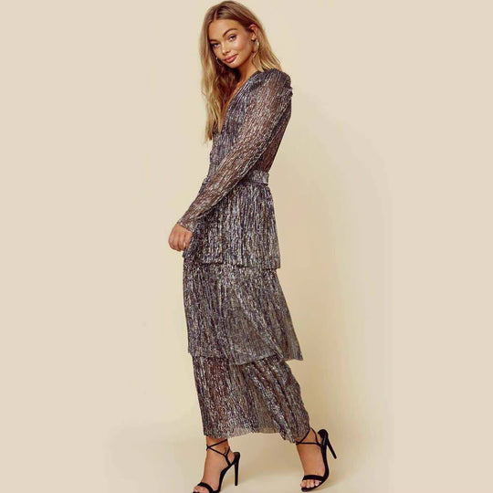 Damen Glamouröses Abendkleid mit schillernden Lagen und V-Ausschnitt EB