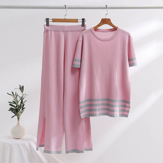 Damen stylisches Strick-Loungewear-Set mit breiten Streifen und seitlichen Schlitzen EB