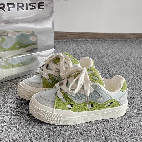 Damen modische Sneaker mit stilvollem Farbdesign EB