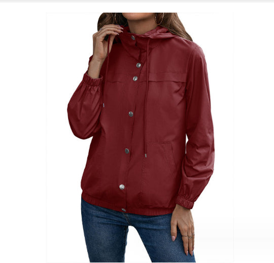 Damen Windbreaker Jacke mit verstellbarem Kapuzenkragen und seitlichen Taschen EB