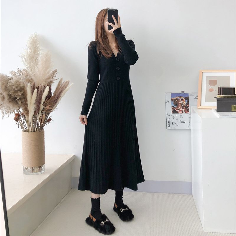 Damen Strickkleid mit Knopfverschluss und gerippter Struktur EB