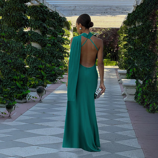 Damen Elegantes Maxikleid mit schmalem Schnitt und asymmetrischem Träger EB