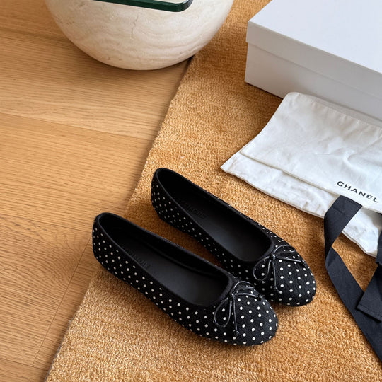 Damen Lässige Ballerinas mit modischem Punktmuster und elastischer Passform EB