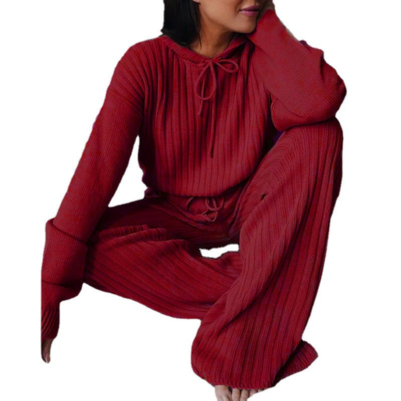 Damen Loungewear-Set mit tiefem V-Ausschnitt und breiten Hosenbeinen EB
