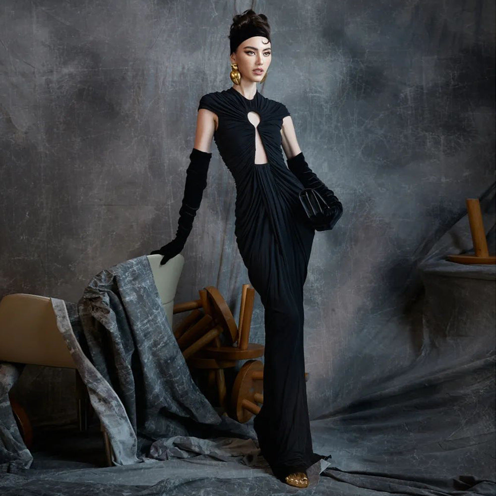 Damen glamouröses Abendkleid mit raffinierten Drapierungen und Schlitz EB