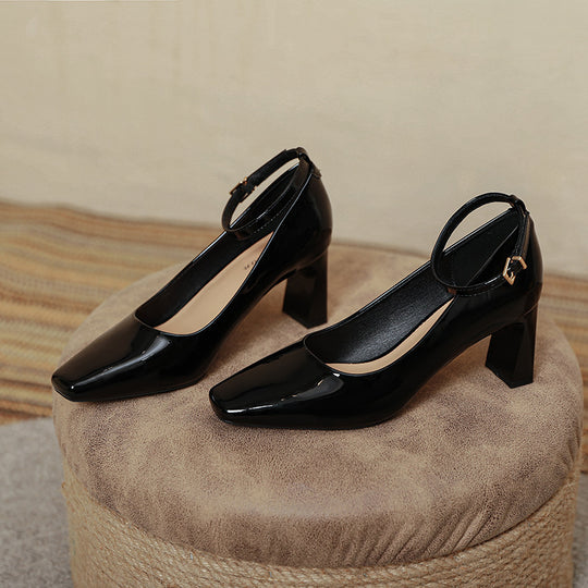Damen elegante Slingback-Pumps mit robustem Blockabsatz und raffiniertem Riemen EB
