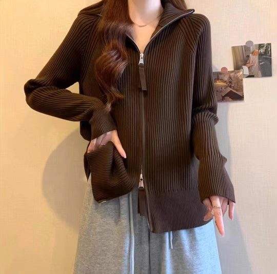 Damen Modische Strickjacke mit hohem Kragen und Reißverschluss EB