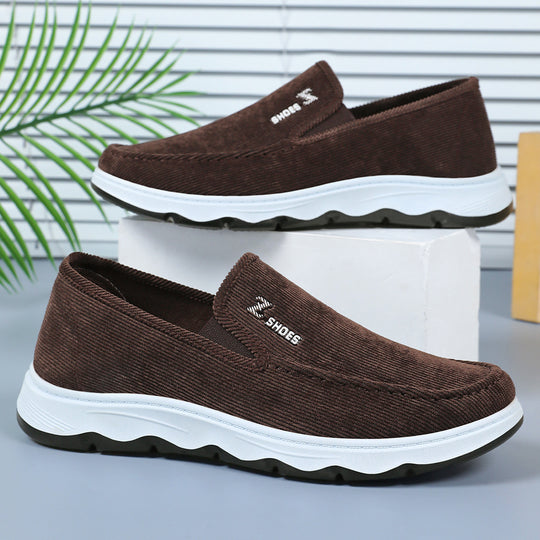 Damen Sportliche Slip-On Schuhe aus weichem Material EB