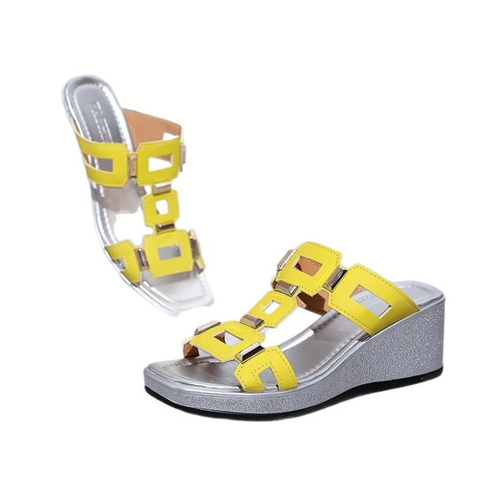 Damen Wedge-Sandalen mit elegantem Riemendesign EB