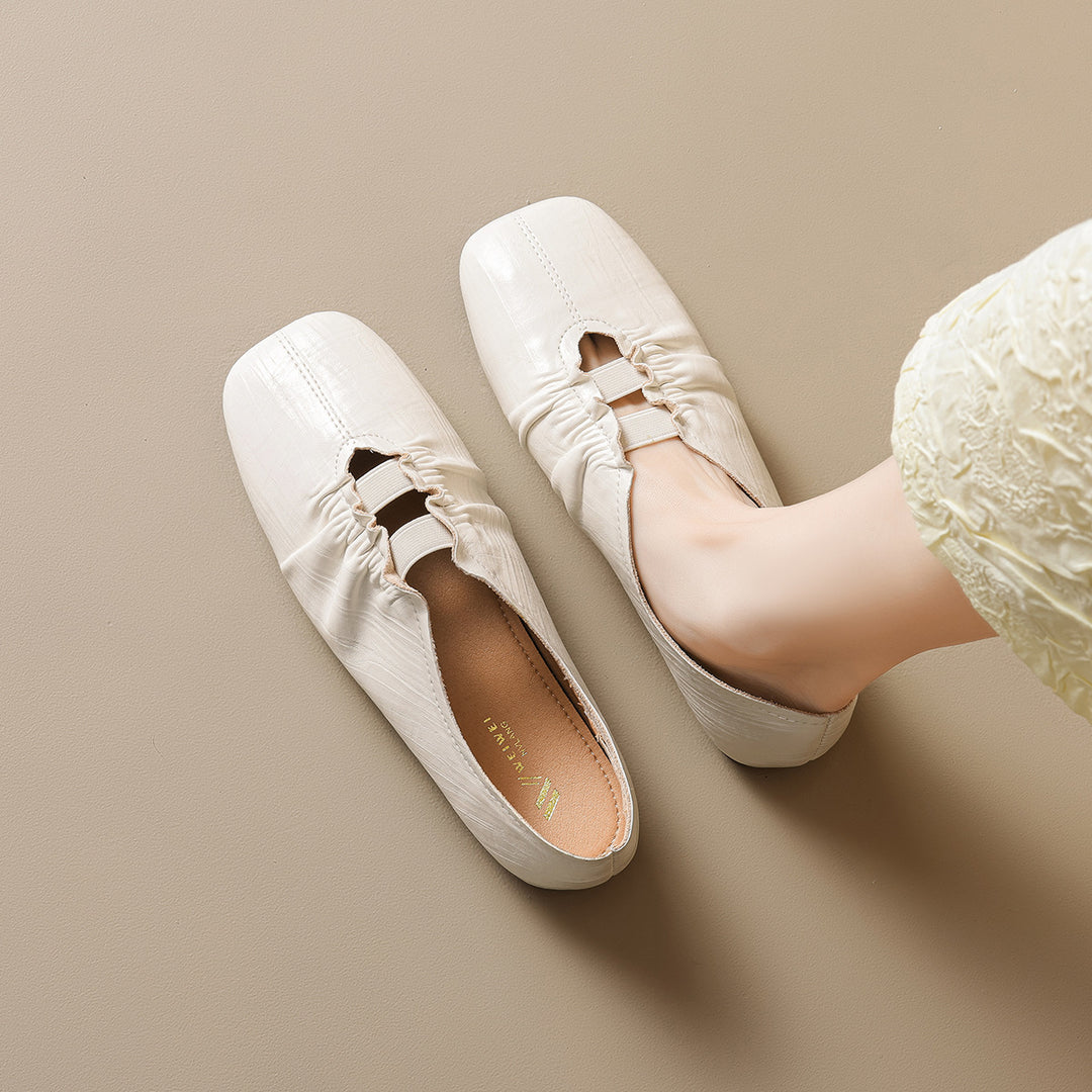 Damen Freizeitliche Slipper mit modischer Faltenoptik EB