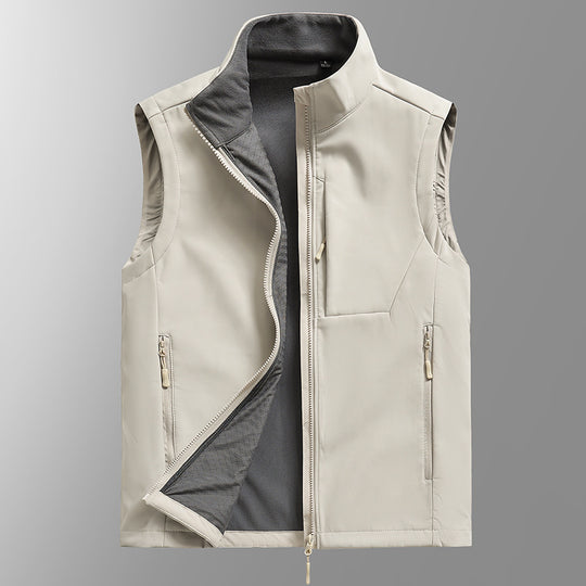 Herren Softshell‑Weste mit Fleecefutter, winddichter Außenlage und Reißverschlusstaschen EB