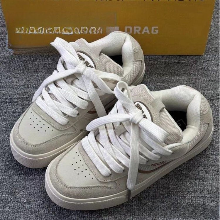 Damen Sportliche Sneaker mit atmungsaktivem Mesh-Obermaterial und stabiler Sohle EB