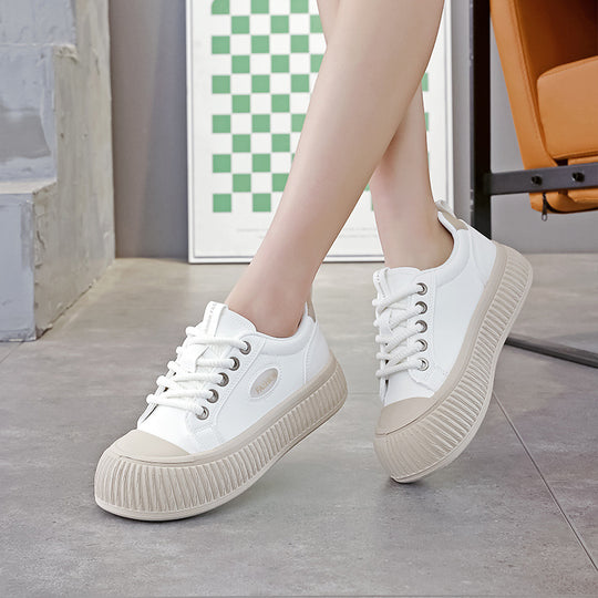 Damen Sneakers mit auffälligem Zierprofil und atmungsaktivem Obermaterial EB