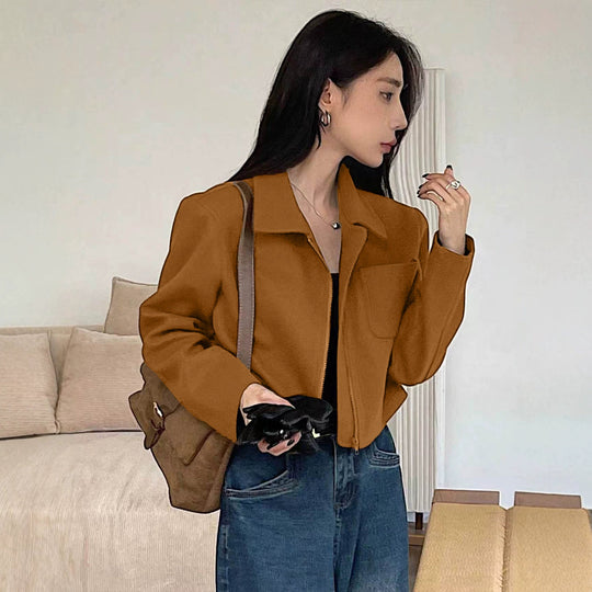 Damen Kurzjacke aus Wildlederimitat mit Reißverschluss und Hemdkragen EB