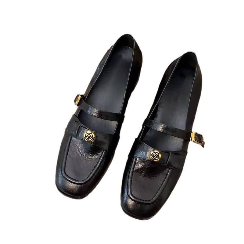 Damen Mokassins mit elegantem Riemen und luxuriösem Metall-Detail EB