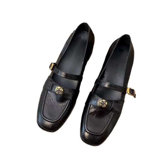 Damen Mokassins mit elegantem Riemen und luxuriösem Metall-Detail EB