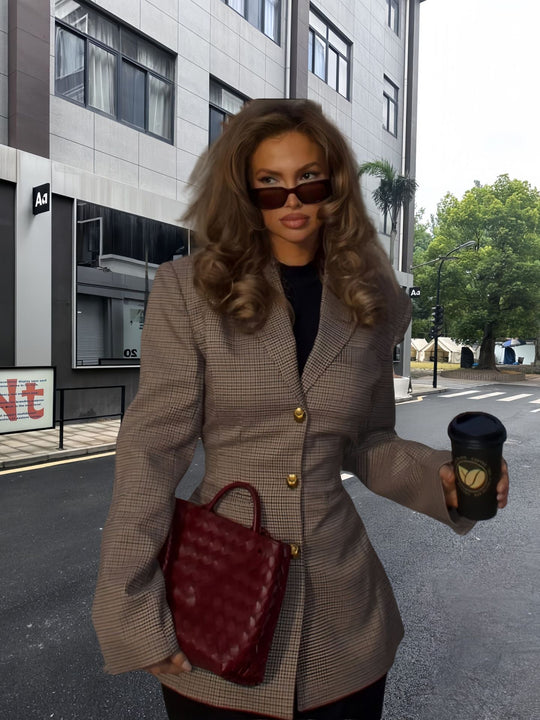 Damen Elegante Karojacke mit strukturiertem Schnitt und Goldknöpfen EB
