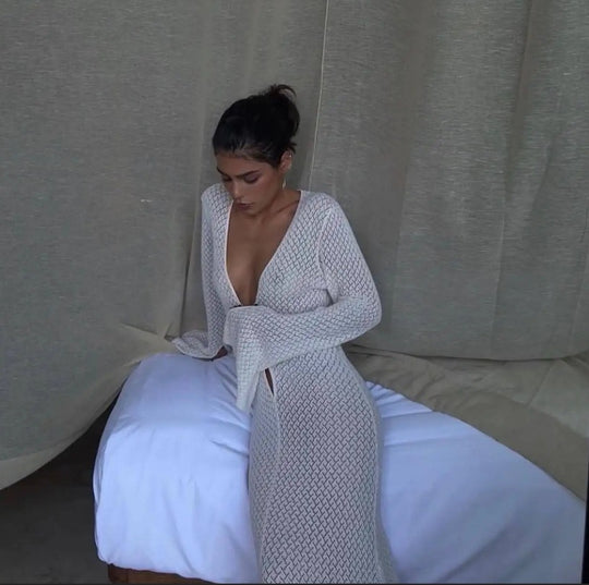 Damen Luxuriöses Netzkleid mit tiefem V-Ausschnitt und langen Ärmeln EB