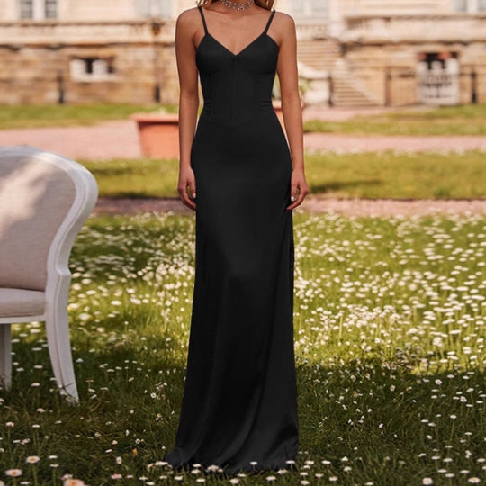 Damen elegantes langes Kleid mit spaghetti Trägern und figurschmeichelndem Schnitt EB