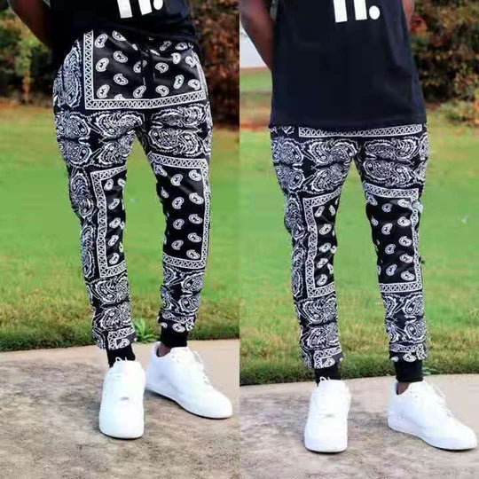 Herren Cargo-Jogginghose im extravaganten Paisley-Muster EB
