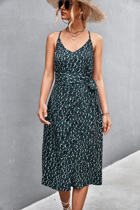 Damen Wickelkleid mit floralem Muster und eleganter Schlitzgestaltung EB