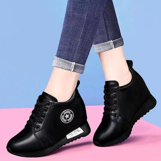 Damen Wedge-Sneaker mit modischem Design von EB