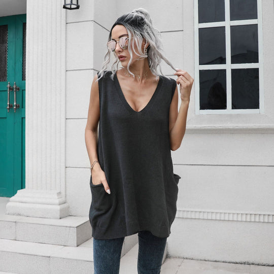 Damen Strickkleid mit tiefem V-Ausschnitt und lässigem Schnitt EB