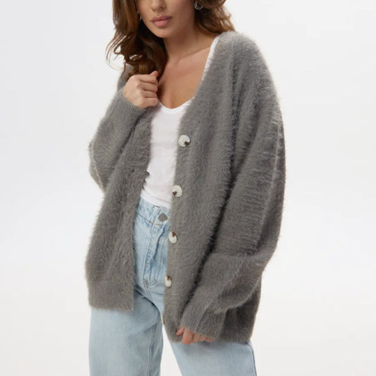 Damen Flauschiger Mohair‑Optik Knopfcardigan mit überschnittener Schulter und Perlmuttknöpfen EB
