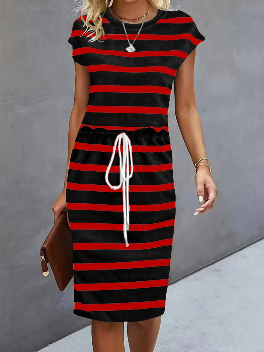Damen Freizeitleinenkleid mit bunten Streifen und verstellbarem Taillenzug EB