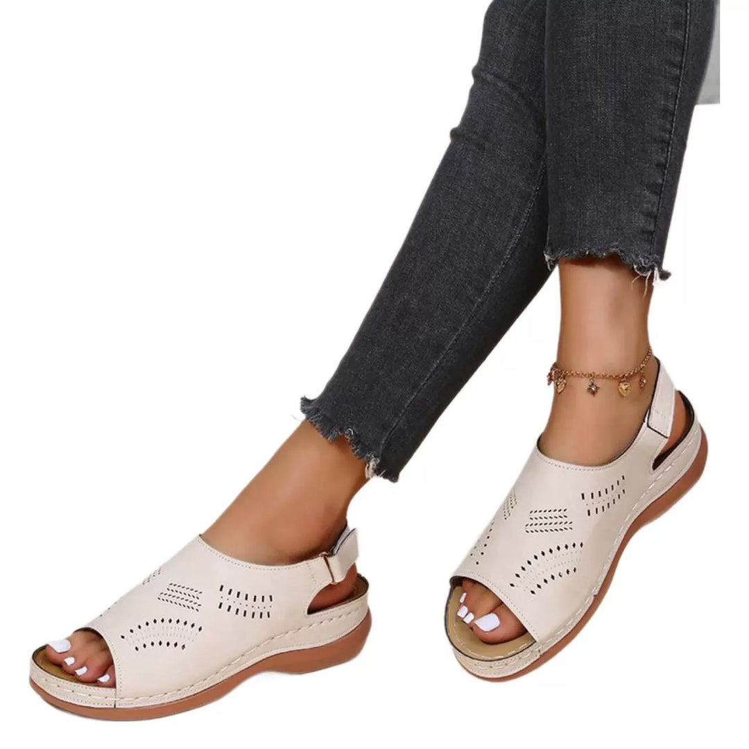 Damen elegante Sandalen mit atmungsaktiven Perforierungen EB