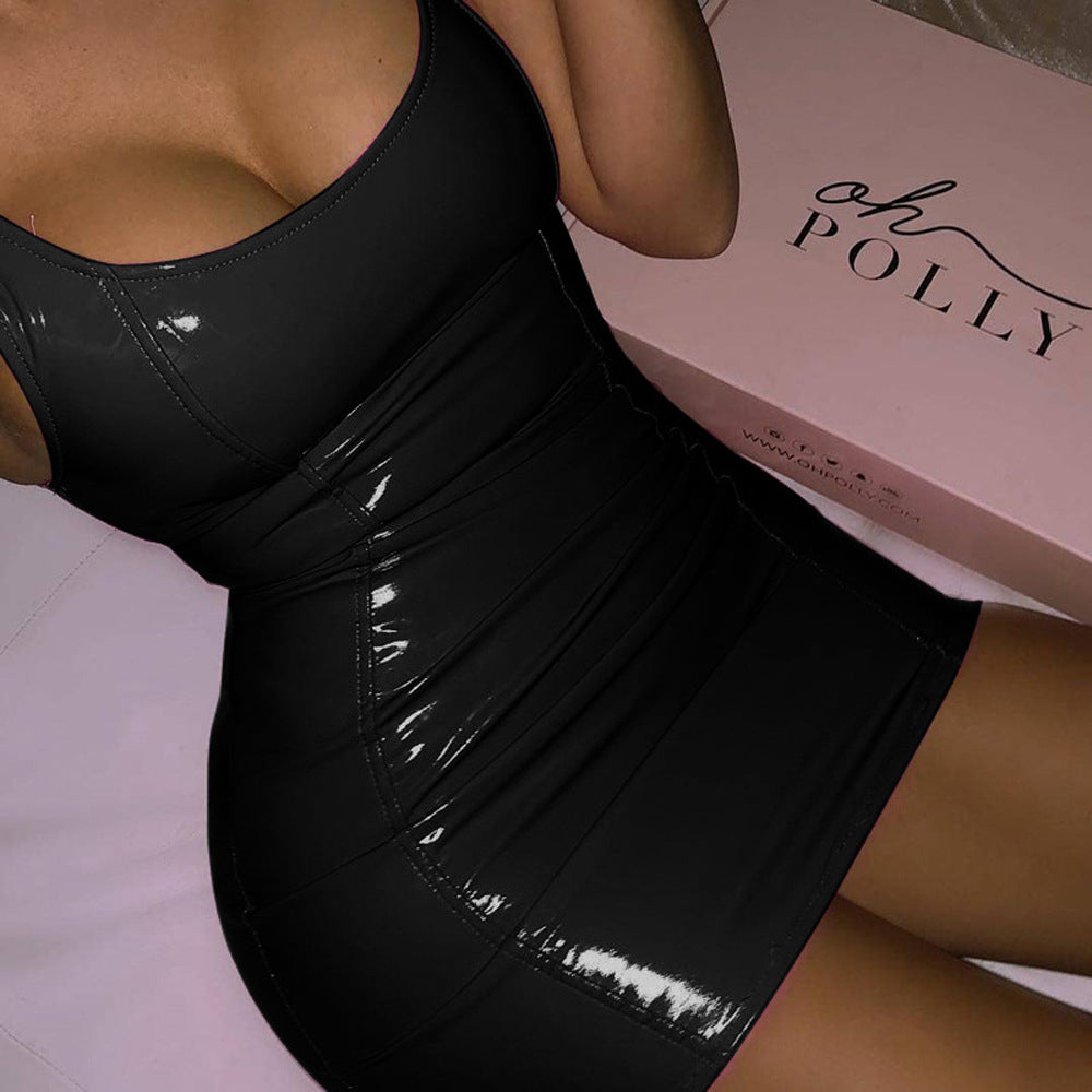 Damen figurbetontes Minikleid aus glänzendem Material EB