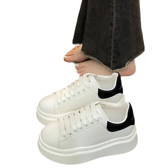 Damen Trendige Sneakers mit hohem Komfort und modischem Design EB