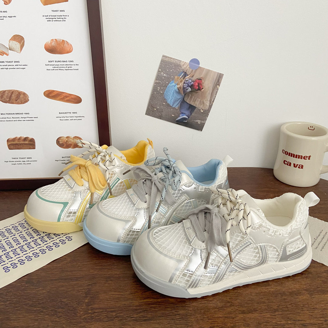Damen Sportliche Sneakers mit atmungsaktivem Obermaterial und innovativen Schnürdetails EB