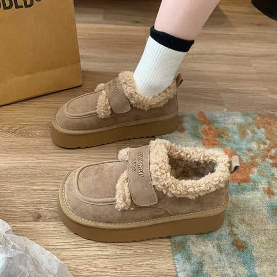 Damen Komfort-Sneaker mit kuscheligem Innenfutter und praktischem Klettverschluss EB