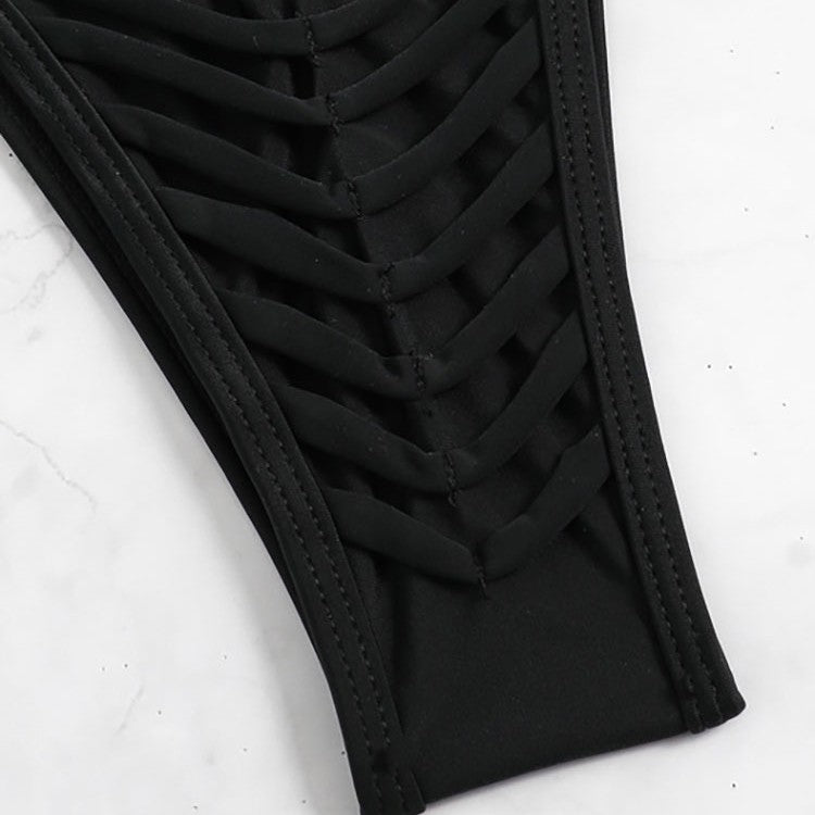 Damen Triangel-Bikini-Set mit geflochtenem Höschen und verstellbaren Trägern EB