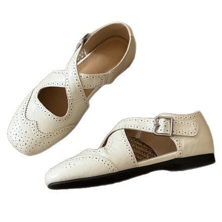 Damen Ballerinas mit verstellbarem Riemchen und eleganter Lochoptik EB