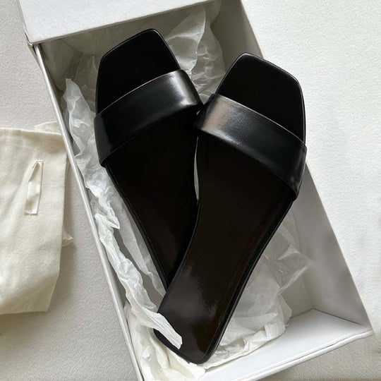 Damen Elegante Slipper mit breitem Riemendesign EB