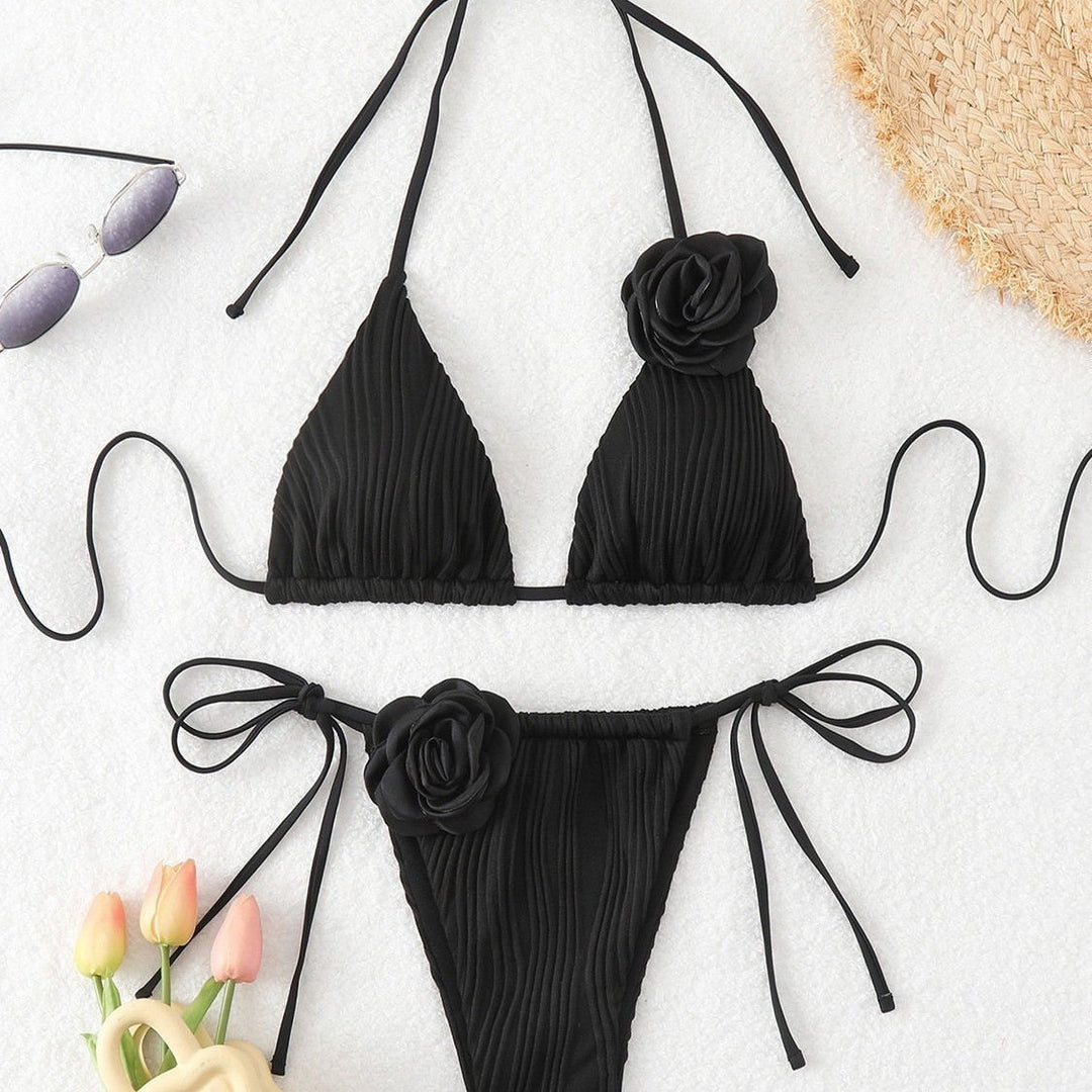 Damen Triangel-Bikini mit aufwendigem Blumendetail EB