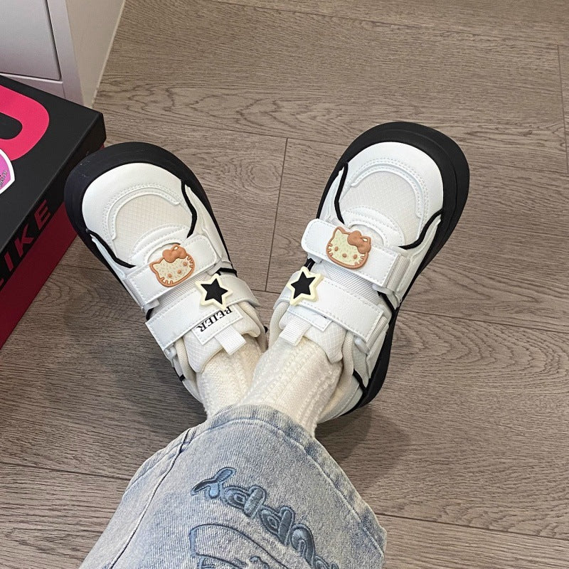 Damen Verspielte Sneaker mit dekorativen Details und Klettverschluss EB