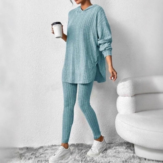 Damen Bequemes Lounge-Set mit Kapuze und schmalen Hosen EB