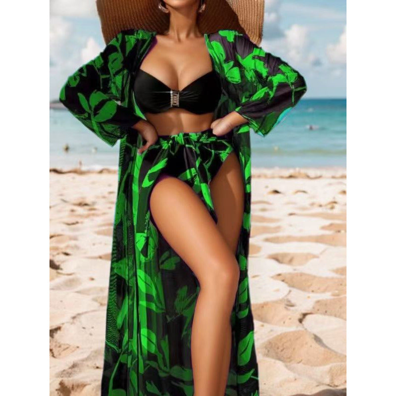 Damen Bikini-Set mit floralem Überrock und stilvollem Bandeau-Oberteil EB