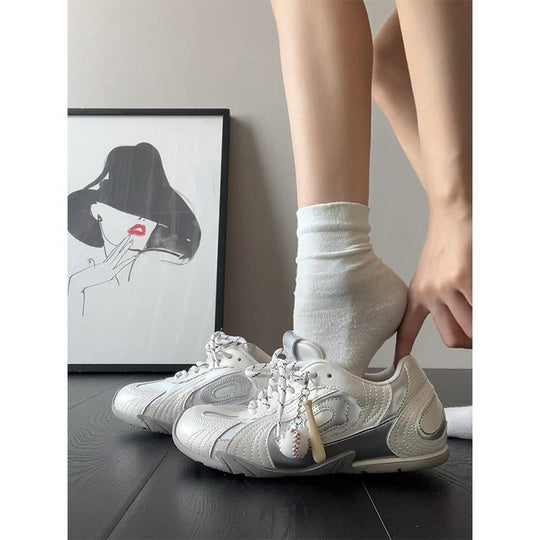 Damen sportliche Freizeitsneaker mit atmungsaktivem Mesh-Obermaterial und innovativer Dämpfungstechnologie EB