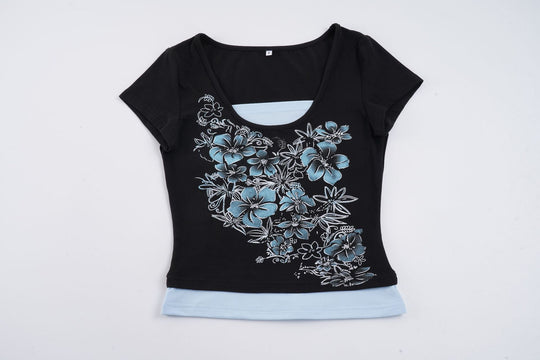 Damen T-Shirt mit floralem Druck und figurbetonendem Schnitt EB