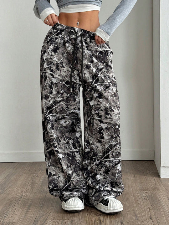 Damen Bequeme Freizeithose mit floralem Design und elastischem Bund EB