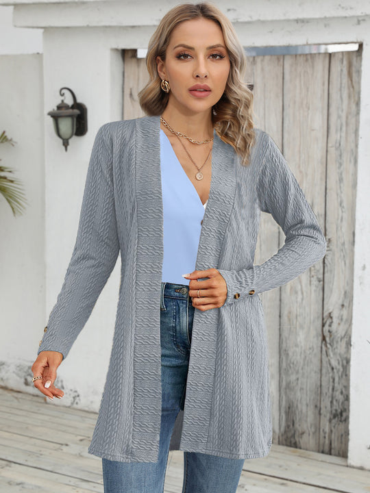 Damen Strickjacke mit strukturiertem Design und eleganten Knopfdetails EB